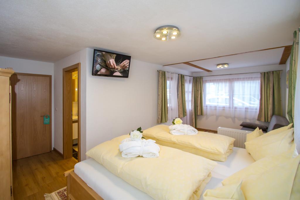 Gertis Ferienwohnung Hochfilzen Szoba fotó