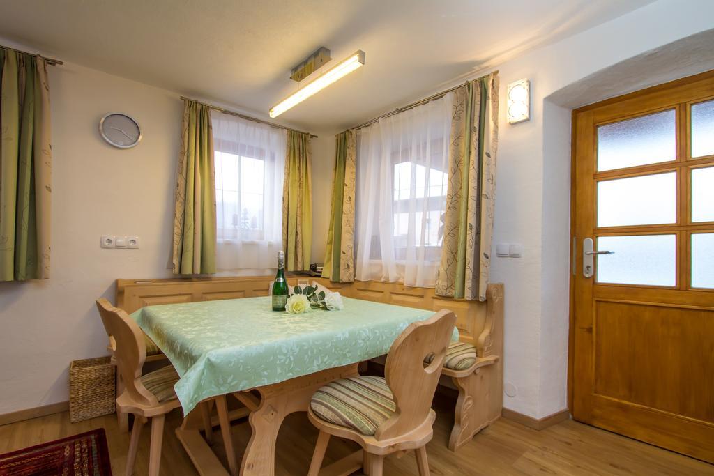 Gertis Ferienwohnung Hochfilzen Szoba fotó